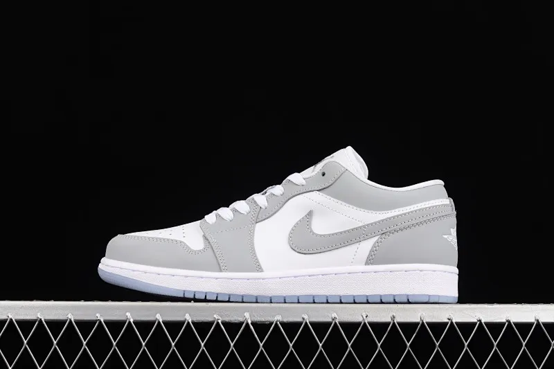 All categories Air Jordan Jordan series basketball shoes Air Jordan 1 Low G version pure original Air Jordan 1 Low AJ1 Joe 1 Wolf gray low-top cultural leisure sports sneakers DC0774-105